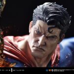 Estatua Superman Vs Doomsday