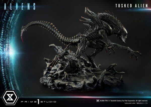 Estatua Tusked Alien Bonus Version