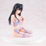 Estatua Yukino Yukinoshita Lingerie