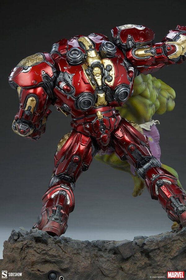 Maqueta Marvel Hulk vs Hulkbuster