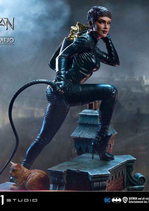 Estatua Catwoman Deluxe Bonus Version