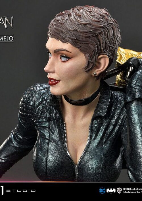 Estatua Catwoman Deluxe Bonus Version