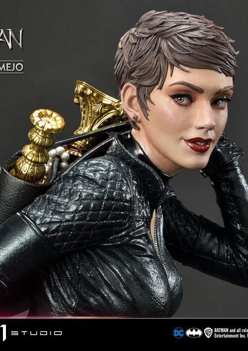 Estatua Catwoman Deluxe Bonus Version