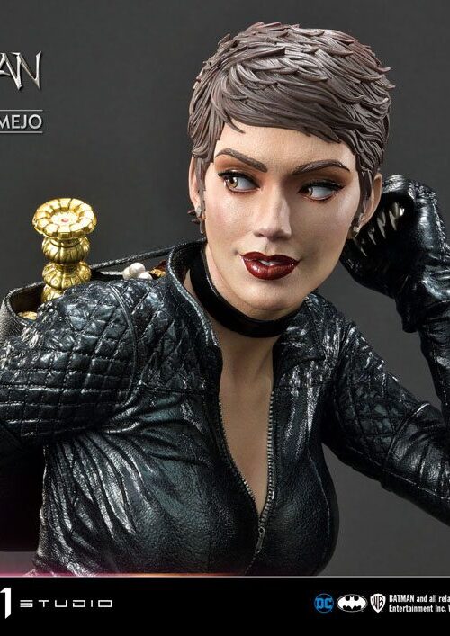 Estatua Catwoman Deluxe Bonus Version