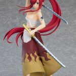 Estatua Erza Scarlet Demon Blade Benizakura