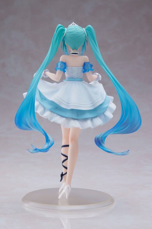 Estatua Hatsune Miku Cinderella