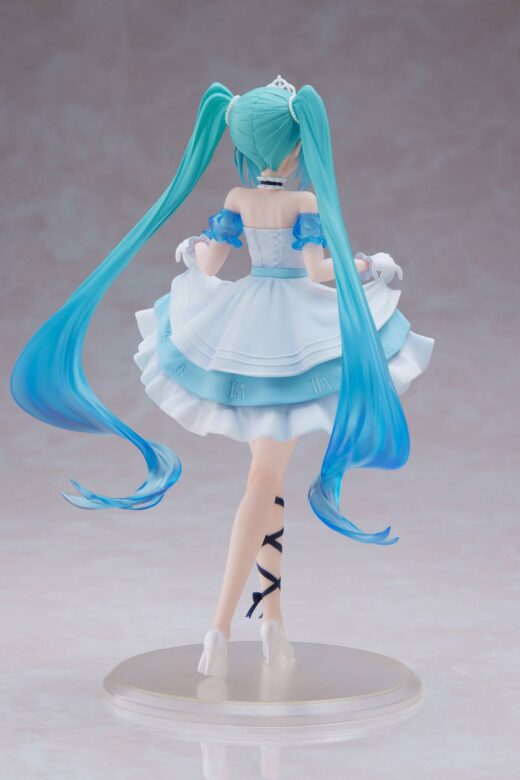 Estatua Hatsune Miku Cinderella