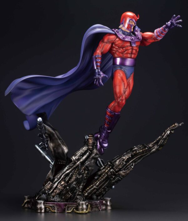 Estatua Magneto Marvel Fine Art