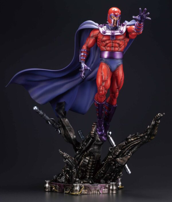 Estatua Magneto Marvel Fine Art