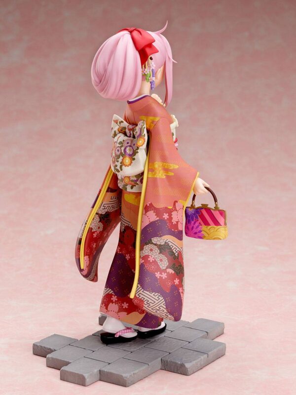 Estatua Nadeshiko Kagamihara Furisode