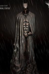 Estatua The Dark Knight Memorial Batman