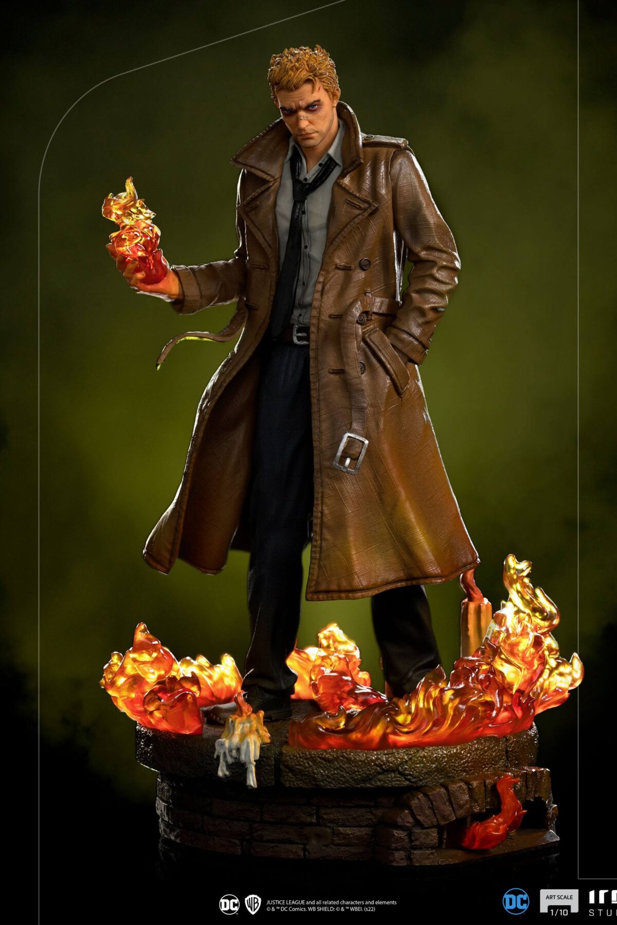 Estatua DC Comics Art Scale Constantine