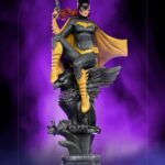 Estatua Deluxe Art Scale Batgirl