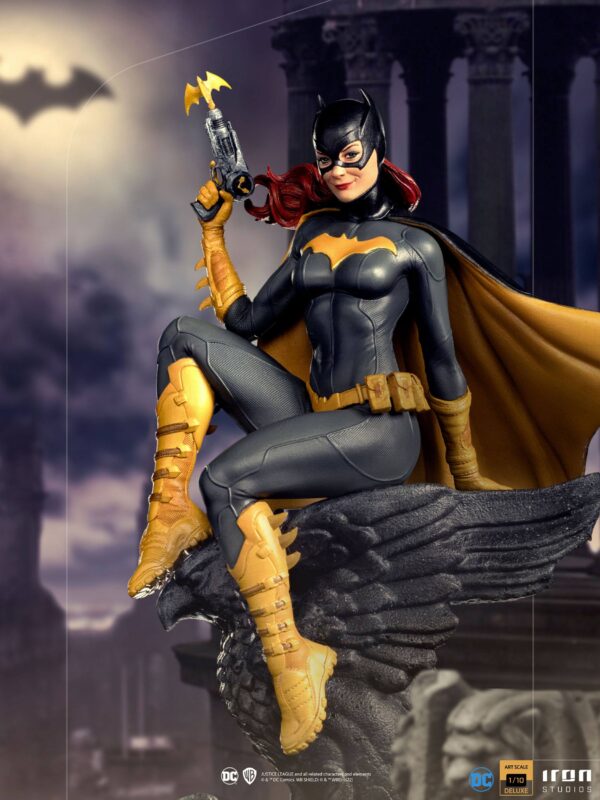 Estatua Deluxe Art Scale Batgirl