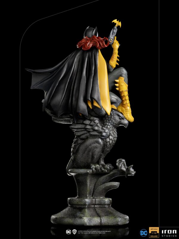 Estatua Deluxe Art Scale Batgirl