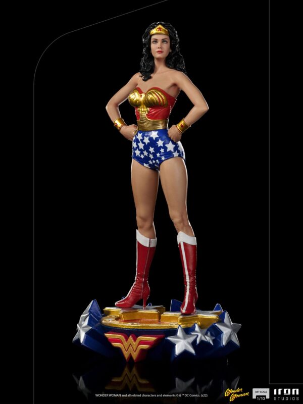 Estatua Wonder Woman Lynda Carter