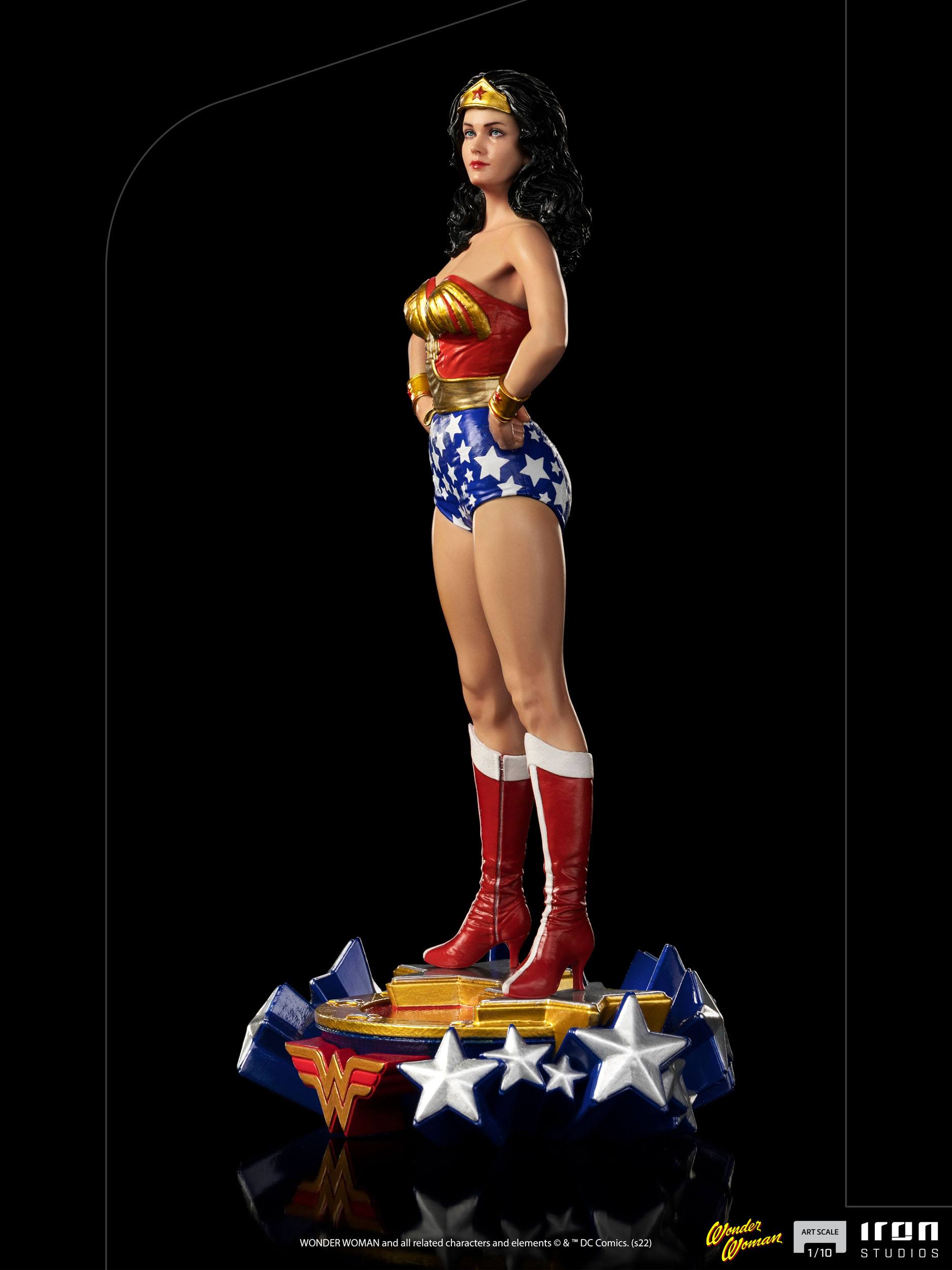 Estatua Wonder Woman Lynda Carter