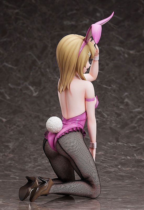 Estatua Kaede Akamatsu Bunny