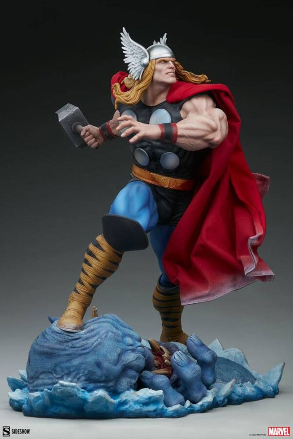 Estatua Marvel Premium Format Thor