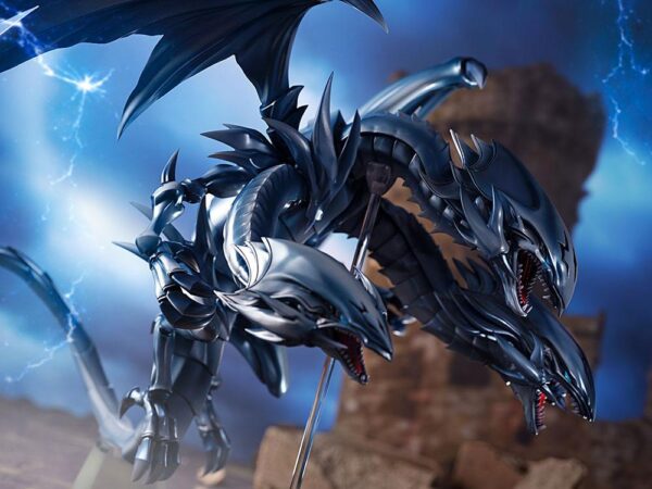 Estatua Blue-Eyes Ultimate Dragon