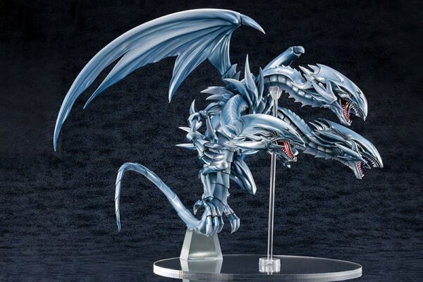 Estatua Blue-Eyes Ultimate Dragon