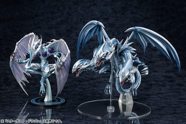 Estatua Blue-Eyes Ultimate Dragon