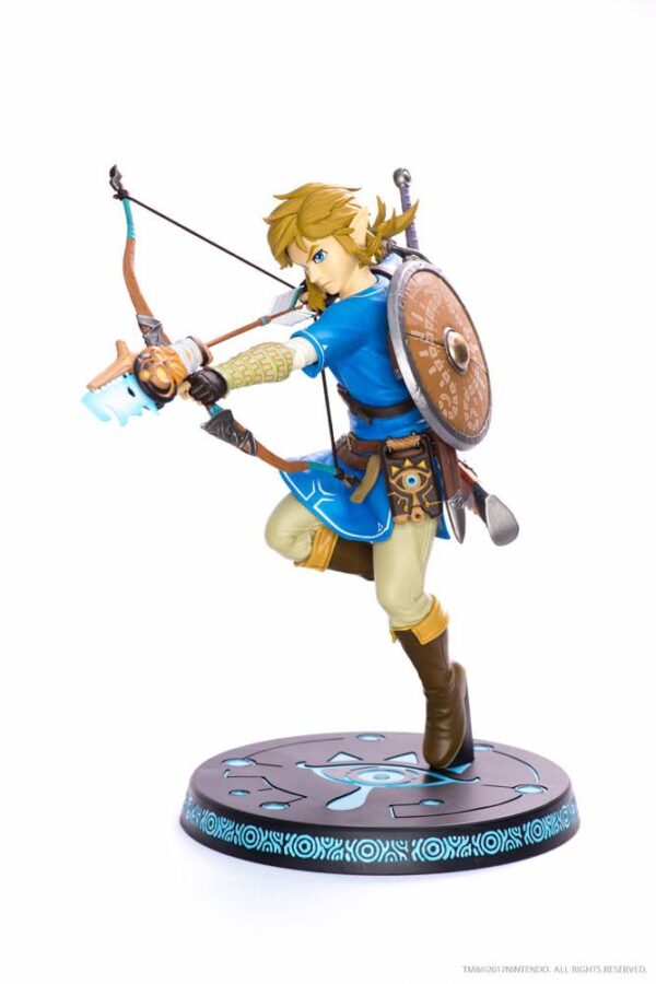 Estatua The Legend of Zelda Link