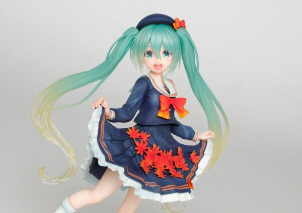 Estatua Hatsune Miku 3rd Season Autumn