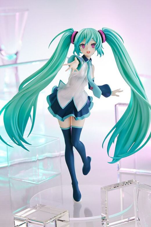 Estatua Hatsune Miku Because You Here