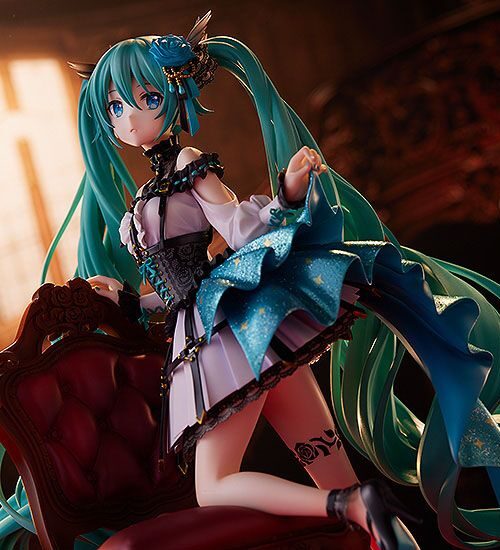 Estatua Hatsune Miku Rose Cage