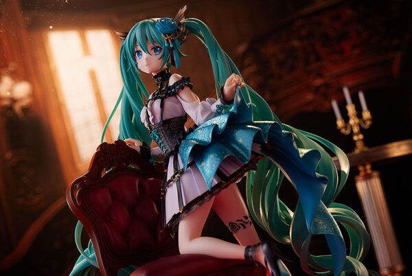 Estatua Hatsune Miku Rose Cage