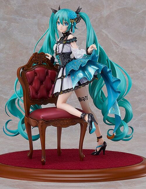 Estatua Hatsune Miku Rose Cage