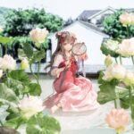 Estatua Lotus Reflection Hanfu Girls