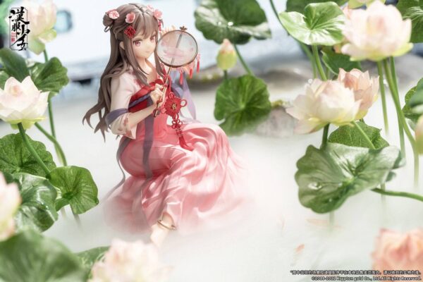 Estatua Lotus Reflection Hanfu Girls