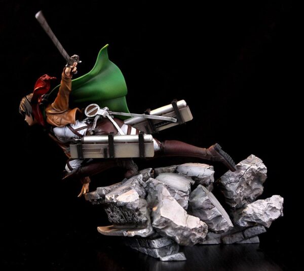 Diorama Hope for Humanity Attack on Titan