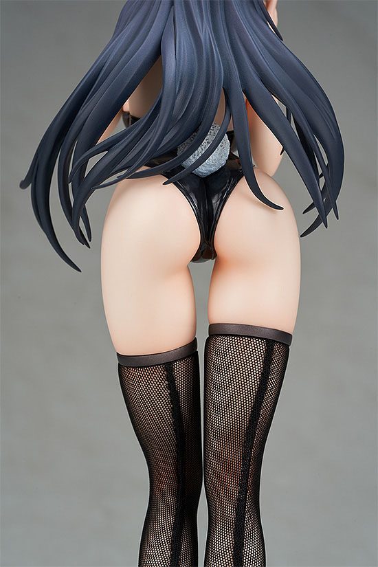 Estatua Black Bunny Aoi Ikomochi