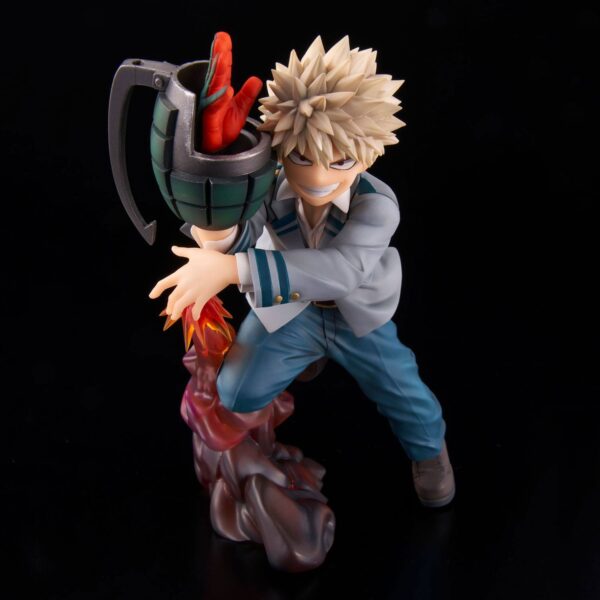 Estatua Katsuki Bakugo Intern Arc Scale