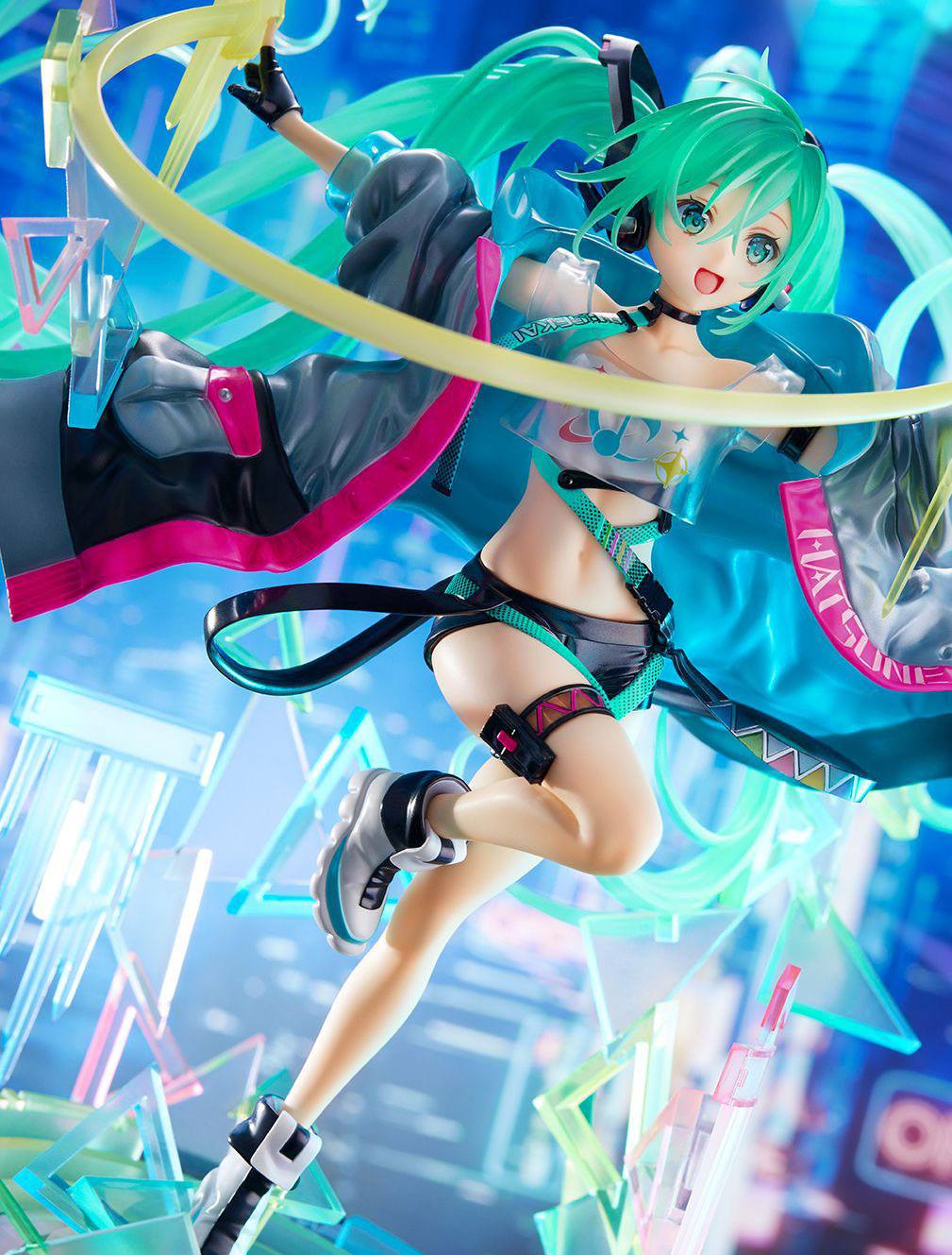 Estatua Miku Hatsune RAGE Project Sekai 2020