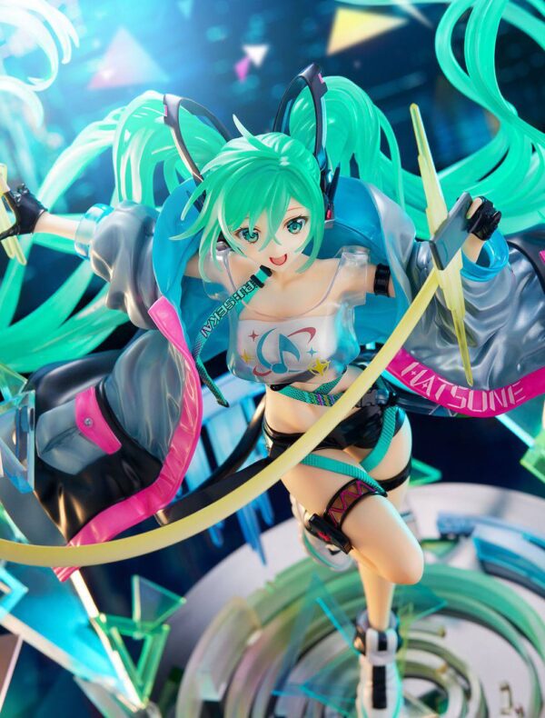 Estatua Miku Hatsune RAGE Project Sekai 2020