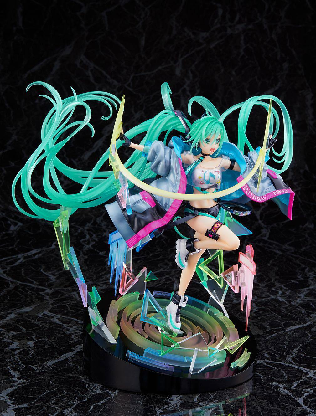 Estatua Miku Hatsune RAGE Project Sekai 2020