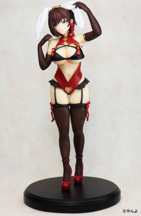 Estatua Yui Red Bunny