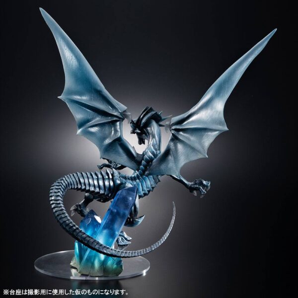 Estatua Blue Eyes White Dragon