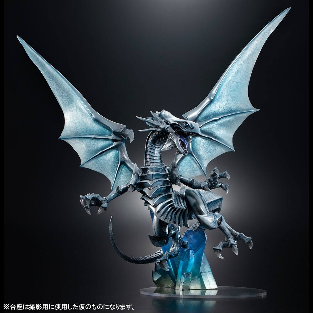 Estatua Blue Eyes White Dragon