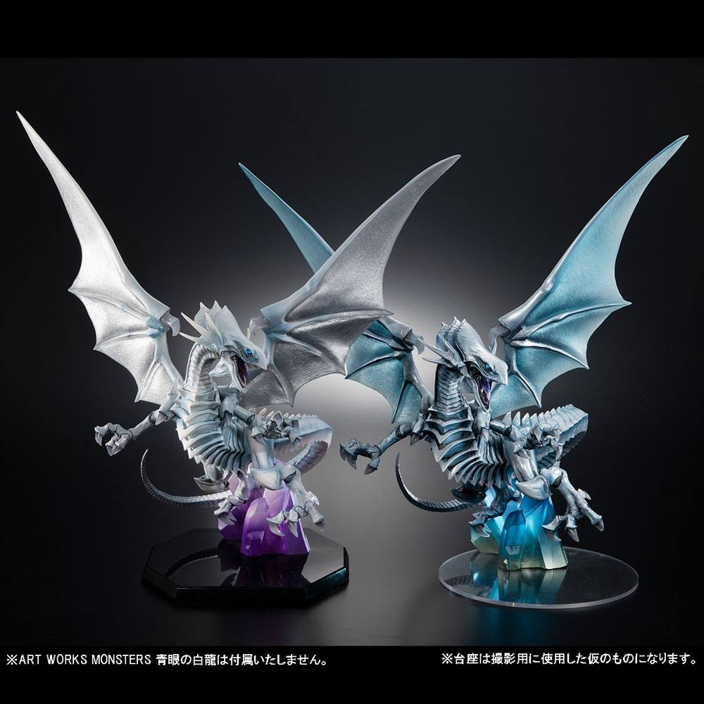 Estatua Blue Eyes White Dragon