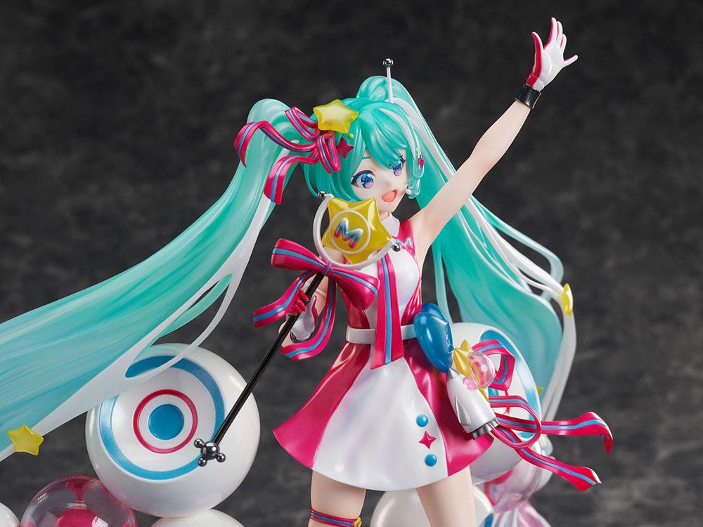 Estatua Hatsune Miku Magical Mirai