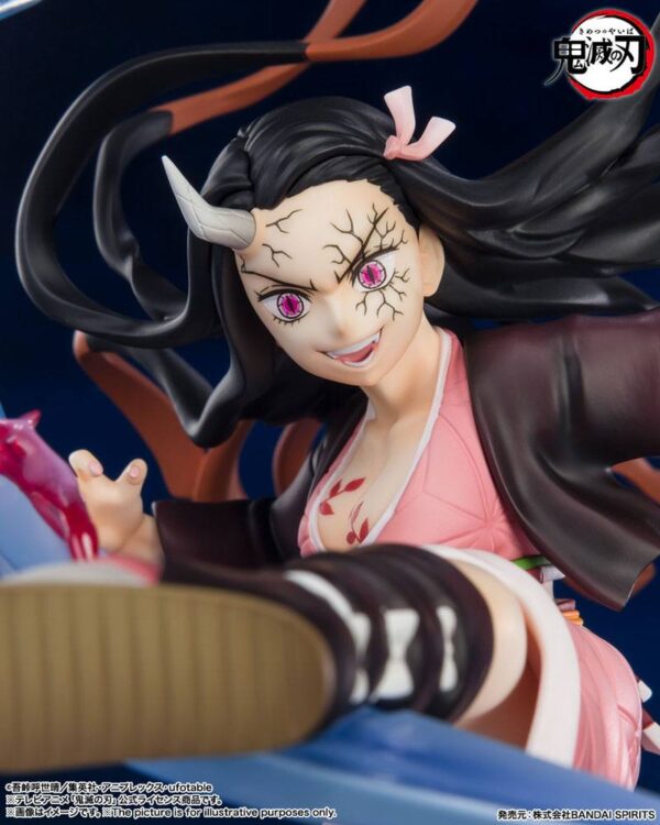 Estatua FiguartsZERO Nezuko Kamado 20cm