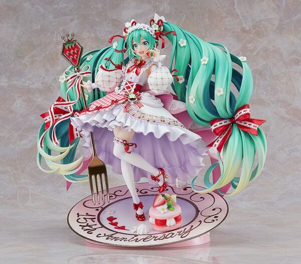 Estatua Hatsune Miku 15th Anniversary