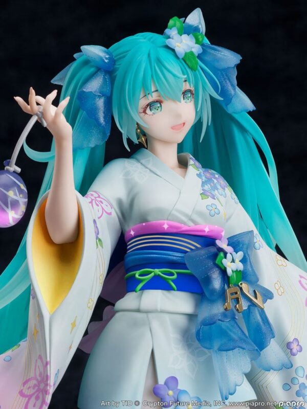 Estatua Hatsune Miku Summer Fireworks