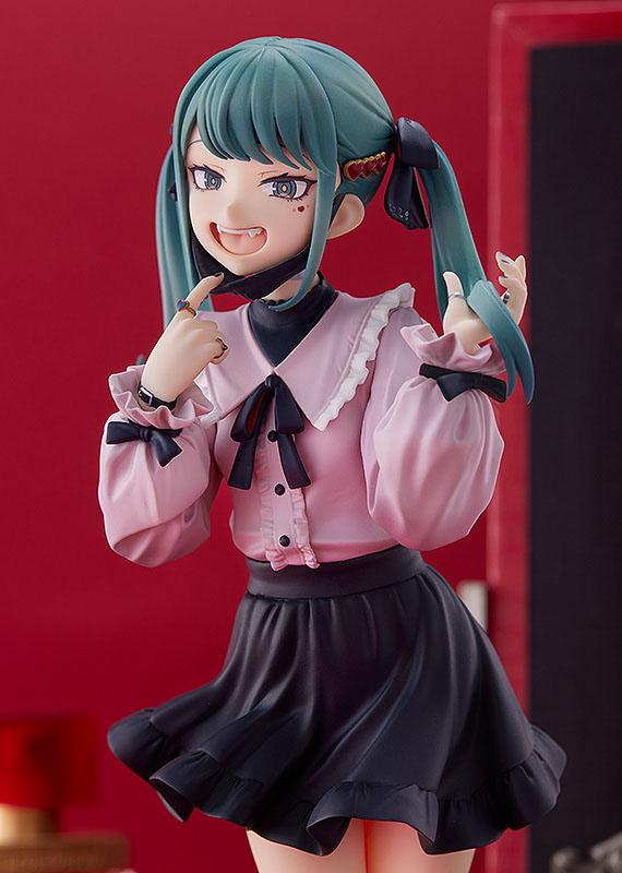 Estatua Hatsune Miku The Vampire