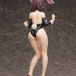 Estatua Yunyun Bare Leg Bunny